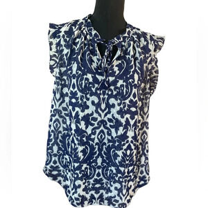 Rachel Roy Blue and White Sleeveless Blouse. Size:XL
